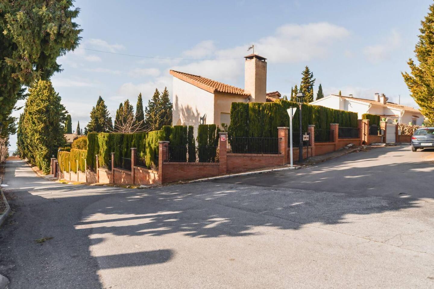 Madmes House Alfacar Exterior foto